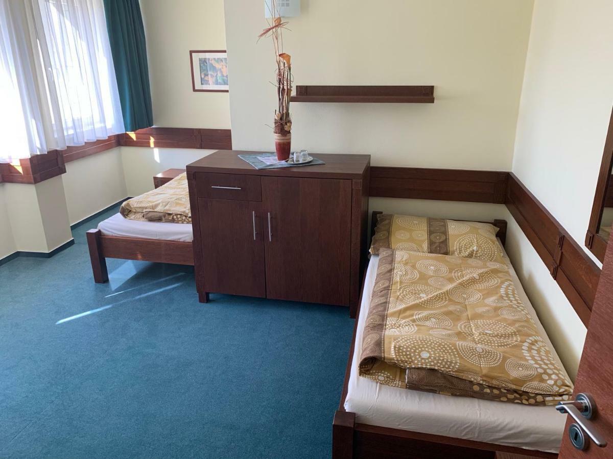 Polovny Dom Hotel Jolsva Kültér fotó